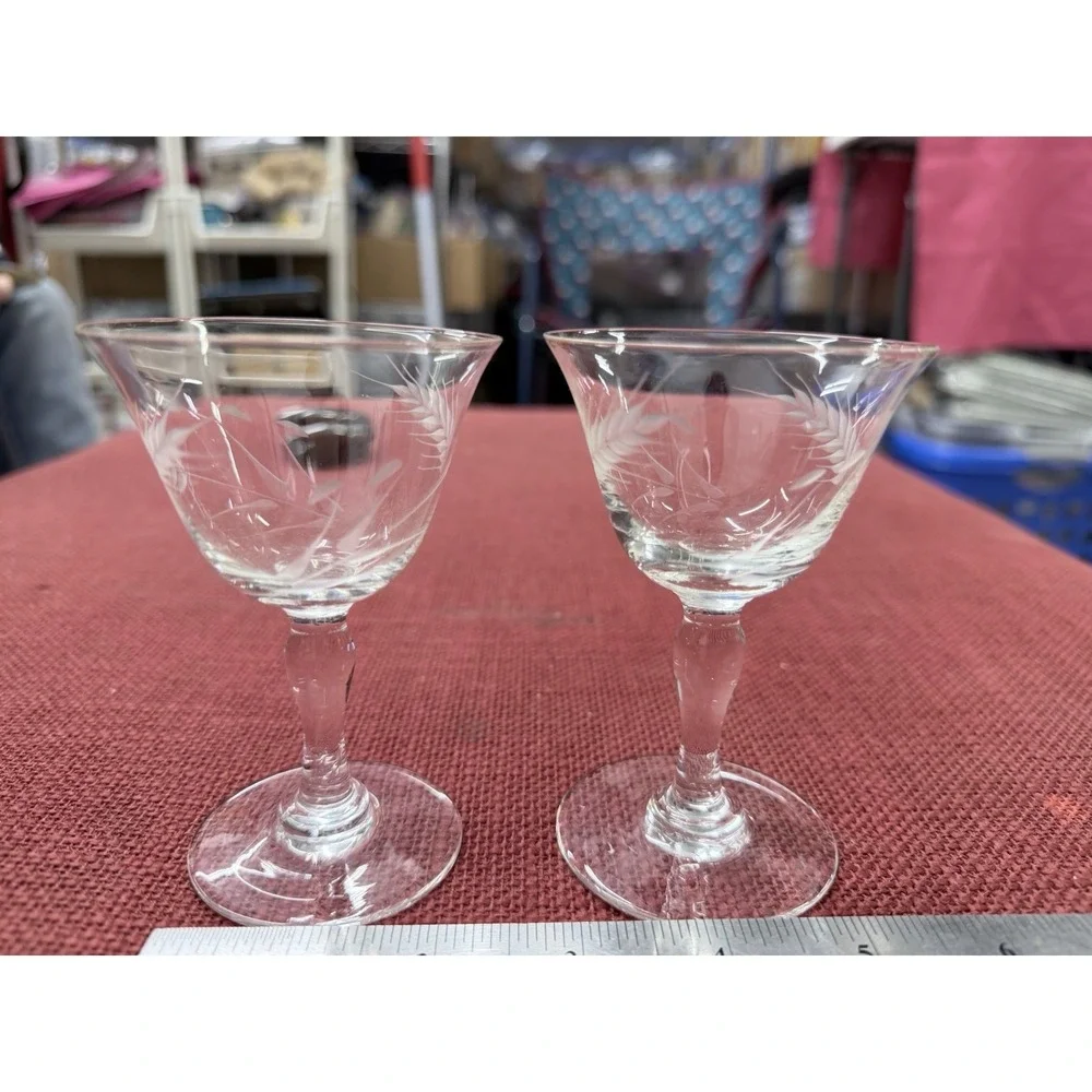 Vintage Crystal wheat etched wine glasses. Clear With Floral‎ Design Set Of 2